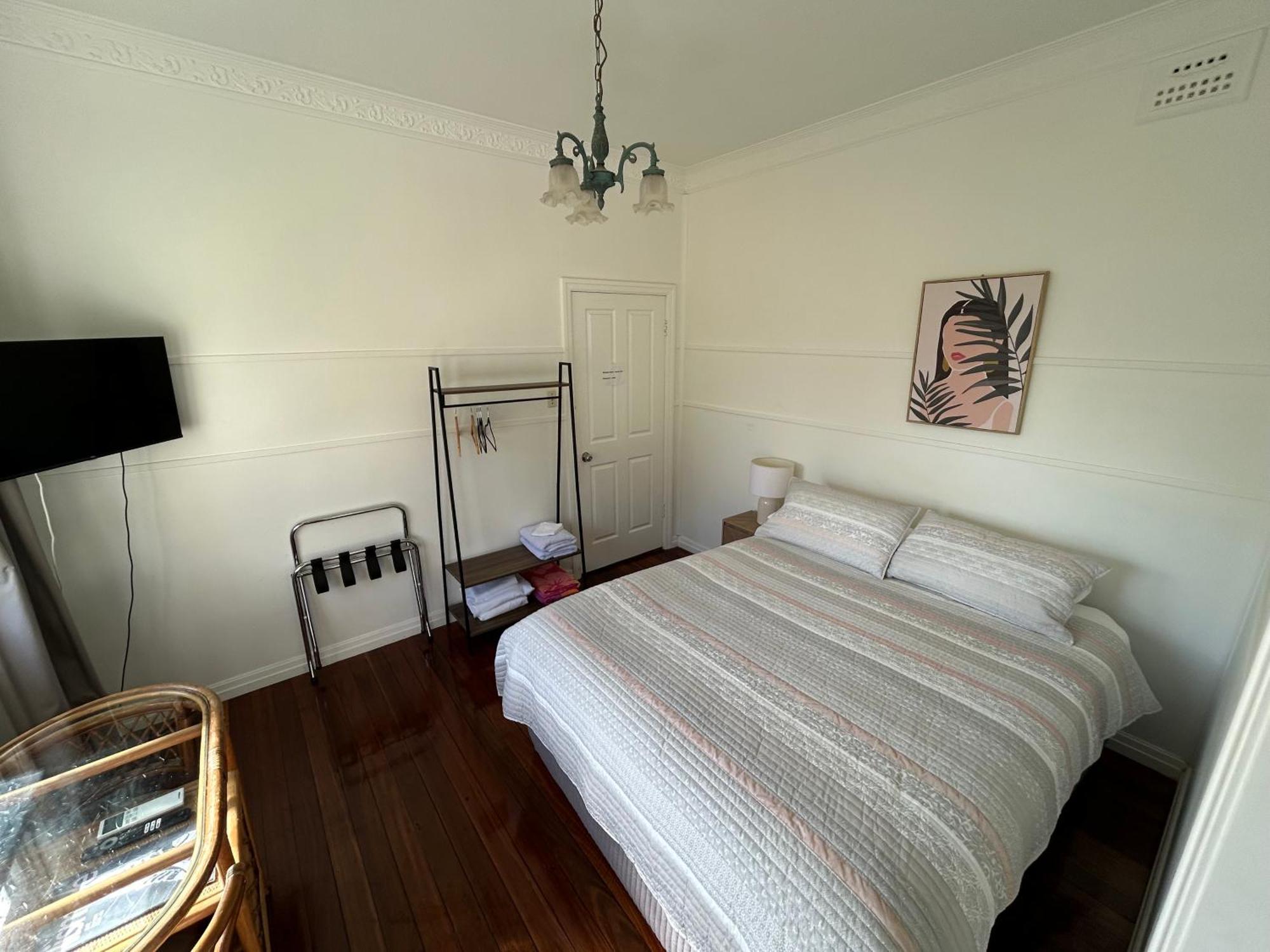 Melville House Bed And Breakfast Лисмор Экстерьер фото