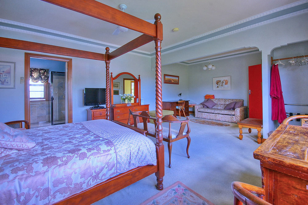 Melville House Bed And Breakfast Лисмор Экстерьер фото