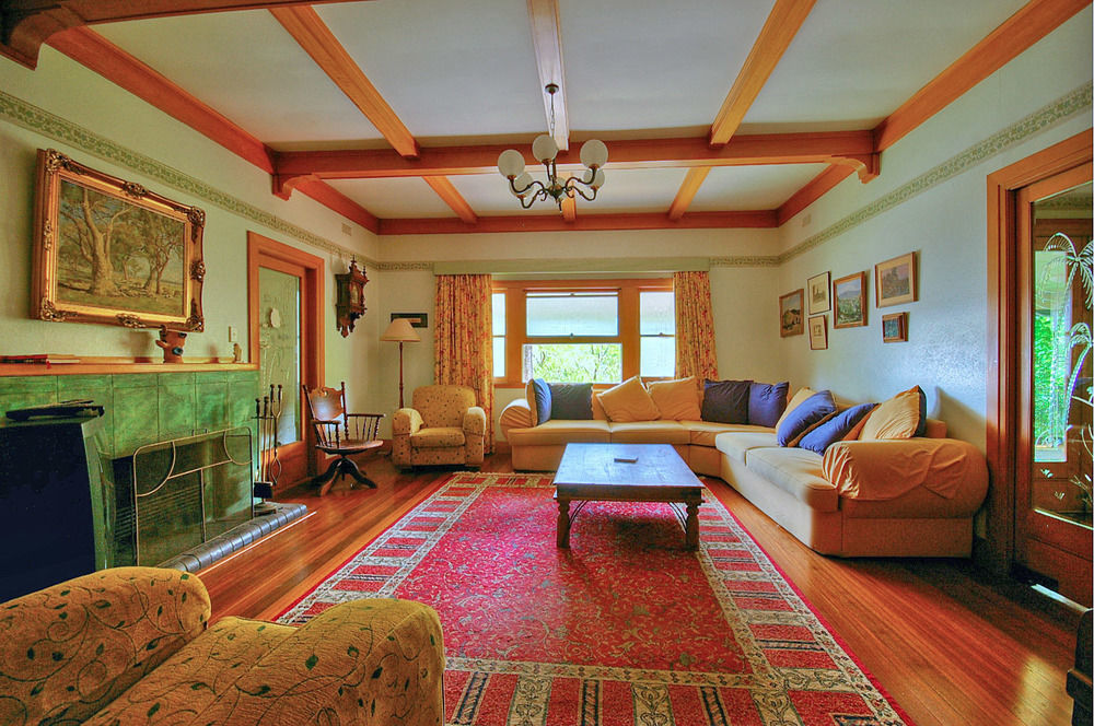 Melville House Bed And Breakfast Лисмор Экстерьер фото
