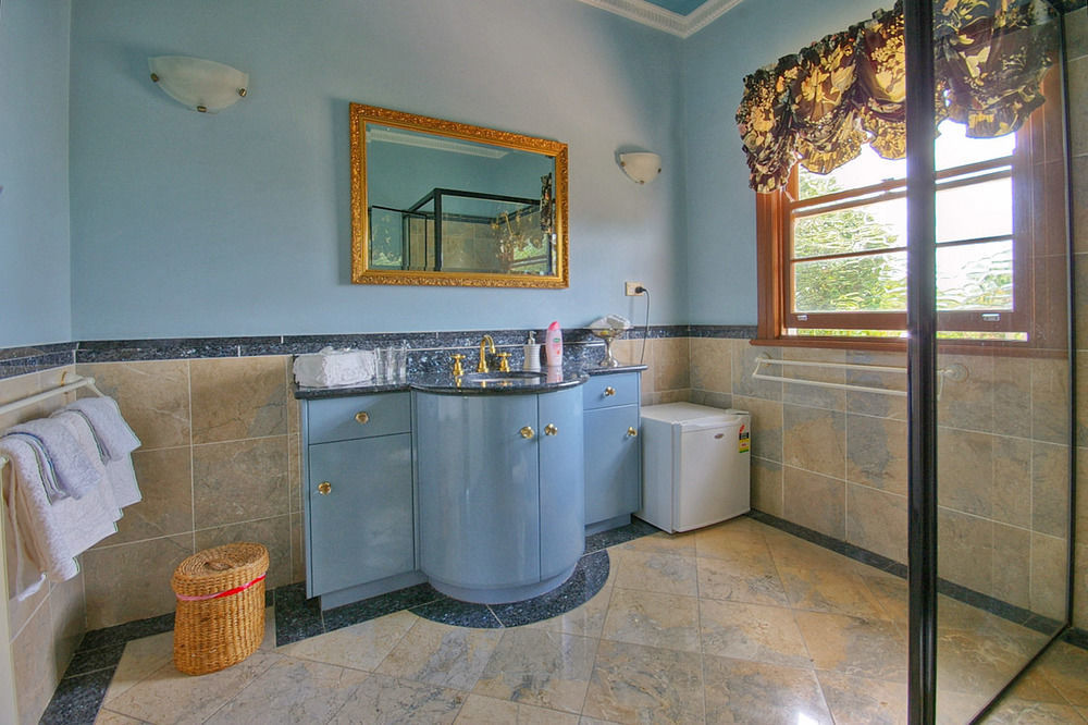 Melville House Bed And Breakfast Лисмор Экстерьер фото